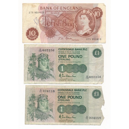 177 - World banknotes (16) in mixed condition with examples from East Caribbean Currency Authority, GB, Sc... 