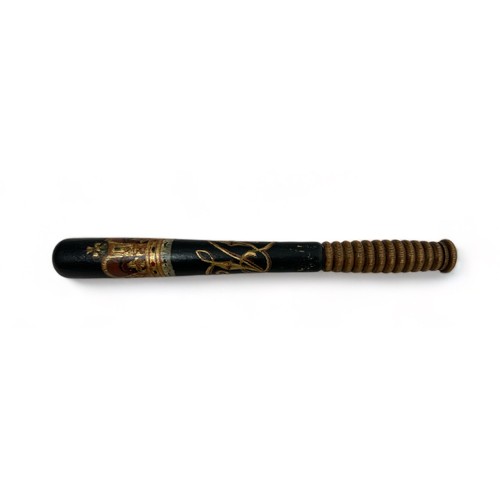 69 - Victorian short hand painted wooden police truncheon, gilt lettering with VR insignia below crown. T... 