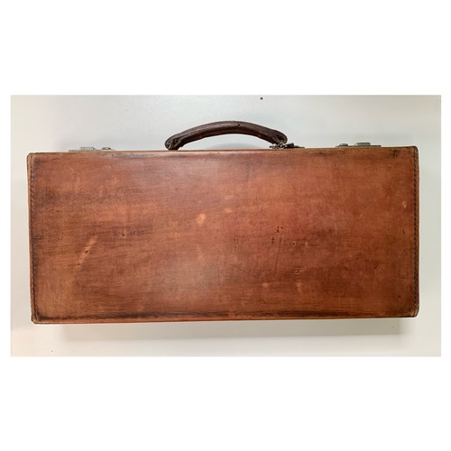 103A - British Parachute Regiment, Regimental briefcase, with insignia to front of case. 45cm x 20cm x 5cm.