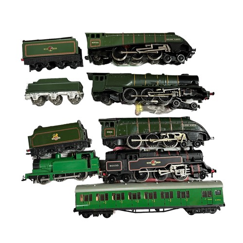 416 - Hornby Dublo unboxed collection, generally excellent to good, with locomotives (5) including BR gree... 