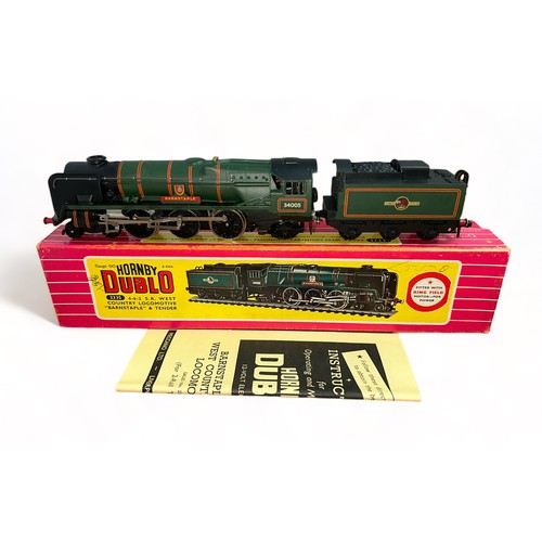 419 - Hornby Dublo 2-rail BR green 34005 Barnstable 4-6-2 locomotive and tender No. 2235, generally excell... 