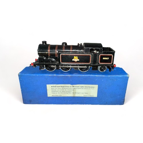 432 - Hornby Dublo 3-rail BR black 69567 0-6-2T locomotive No. EDL17, generally excellent in good plus pla... 