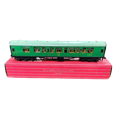 431 - Hornby Dublo SR green coaches, generally excellent in excellent to good plus boxes, with 1st/2nd int... 