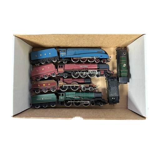 442 - Hornby OO gauge unboxed locomotives, generally excellent to good plus, with LNER blue 4902 Mallard, ... 