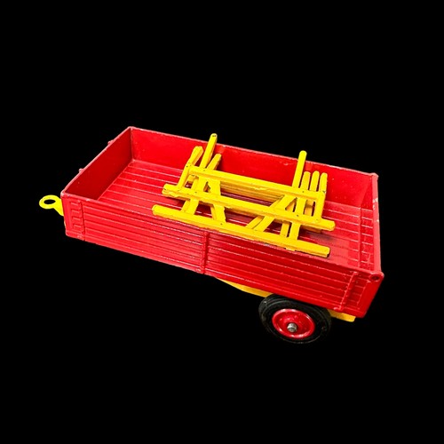 102 - Corgi Massey-Ferguson 165 Tractor including packing piece & leaflet No. 66, Beast Carrier including ... 