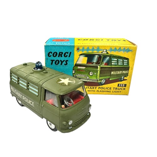 204 - Corgi US Military Police Truck flashing light (untested) No. 355, generally excellent in excellent t... 