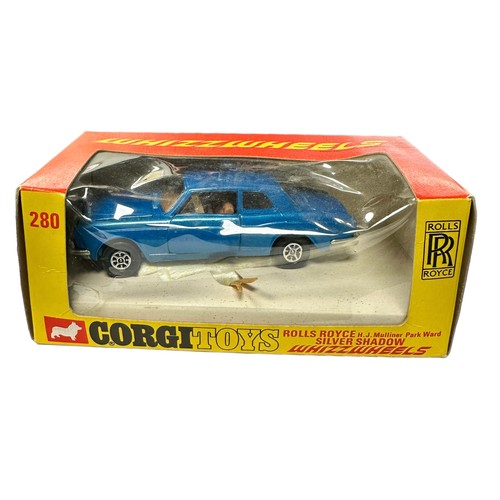 268 - Corgi Whizzwheels Rolls Royce Silver Shadow metallic blue No. 280, generally excellent (without fron... 