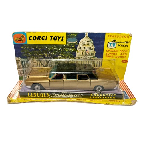 155 - Corgi Lincoln Continental metallic gold with black roof and blue tint windscreen and windows No. 262... 