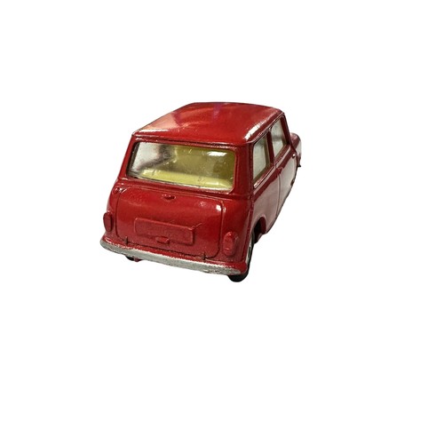 127 - Corgi Austin Se7en red with lemon interior No. 225, generally excellent in excellent box (small inde... 