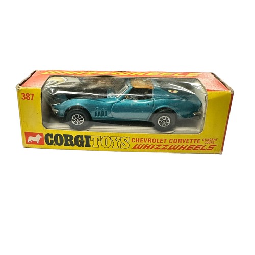 295 - Corgi Whizzwheels Chevrolet Corvette Stingray metallic blue with amber roof panels No. 387, near min... 