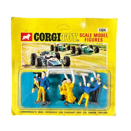 88 - Corgi model figures collection, generally excellent on sprues in excellent to good blister packs, wi... 