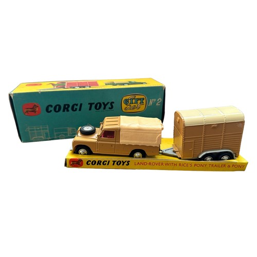 248 - Corgi Land Rover and Rice's Pony Trailer gift set No. 2, generally excellent in excellent to good pl... 