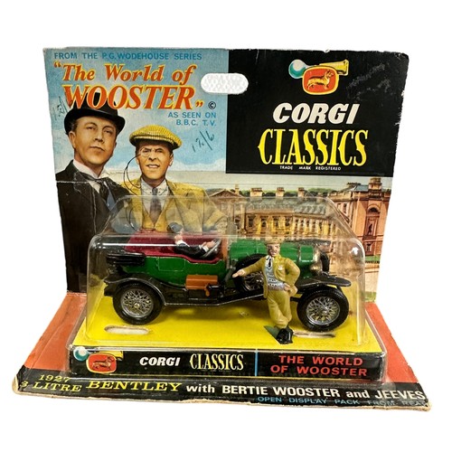 320 - Corgi The World of Wooster 1927 Bentley 3 Litre green and black No. 9004, generally excellent in goo... 