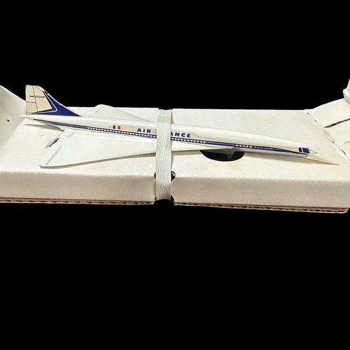 245 - Corgi Concorde Air France No. 651, generally excellent in excellent box and inner plinth with white ... 