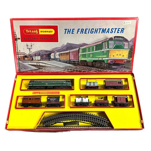 466 - Hornby Triang Freightmaster set No. RS51, generally excellent in excellent box and good plus lid, wi... 