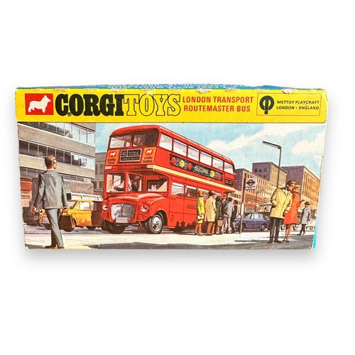 227 - Corgi London Transport Routemaster bus Outspan No. 468, generally excellent in good plus window box ... 