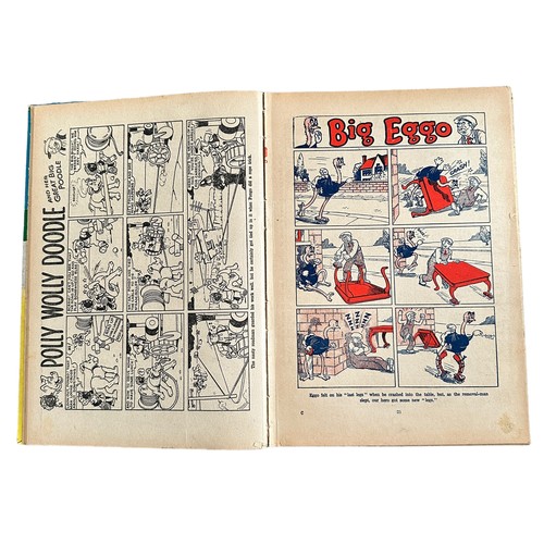 526 - 1949 The Magic Beano Book D.C.Thomson & Co Ltd. Nice clean copy of this rare Beano book, minimal spi... 