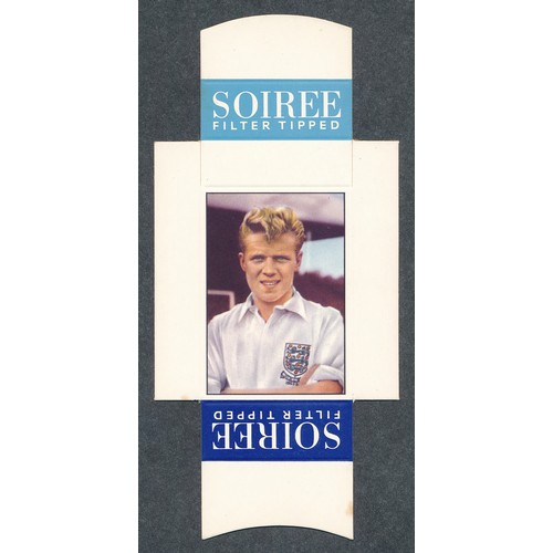 386 - Soiree Cigarettes, Mauritius, Famous Footballers uncut packet issue, No.33 Albert Quixall, Sheffield... 