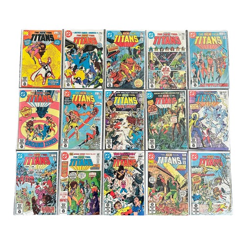 483 - DC Comics The New Teen Titans 1980s Nos 3-5, 8-32: All 27 comics are bagged & boarded except No 30 h... 