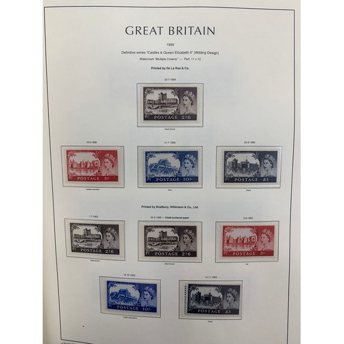 192 - Great Britain, QEII fine unmounted mint collection in Hingeless Lighthouse album, to include; 1952-5... 