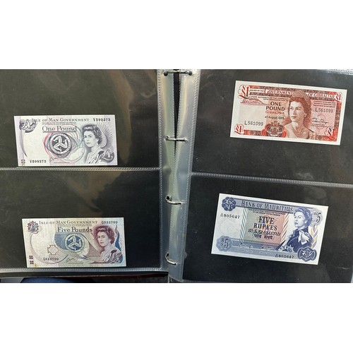 260 - World banknotes (200+), with examples from Australia, Bahamas, Canada, China, Greece, Jersey, Nether... 