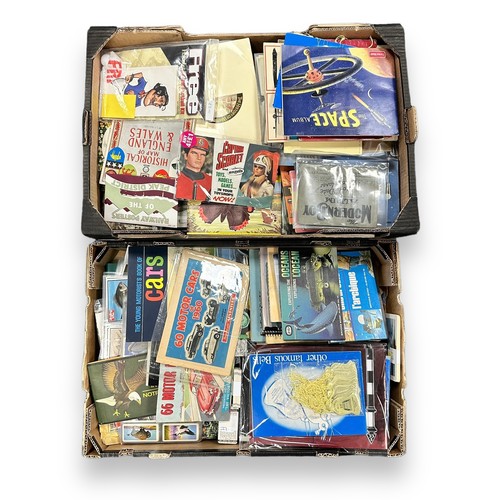 323 - Trade cards-large accumulation in 4 fruit trays/crates, appears to be a mix of 1960's to modern with... 