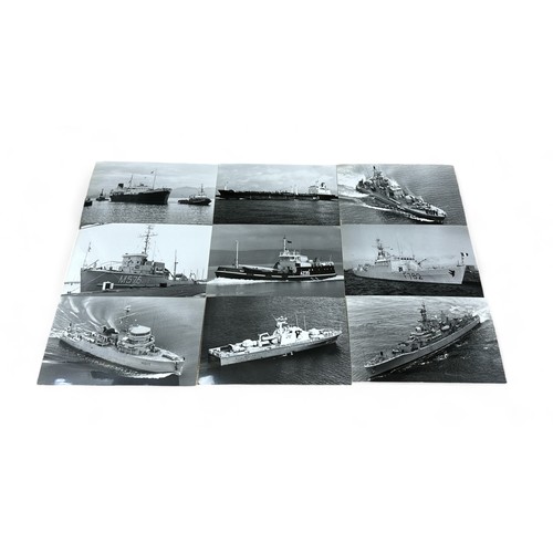 412 - Collection of 750 black and white maritime photographs depicting ships from the 19th & 20th Century ... 