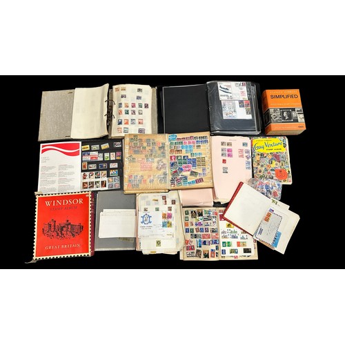 22 - World untidy collection with useful material throughout, including; early issues, Great Britain with... 