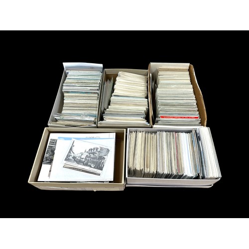 395A - Postcards - large collection of railway postcards and  photographs, mainly mid 20th Century with som... 