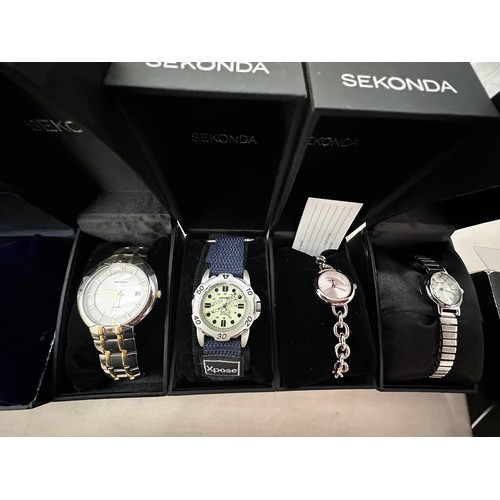 112 - 14 boxed watches, nearly all either sealed or in as new condition. Includes 11 Sekonda watches, two ... 