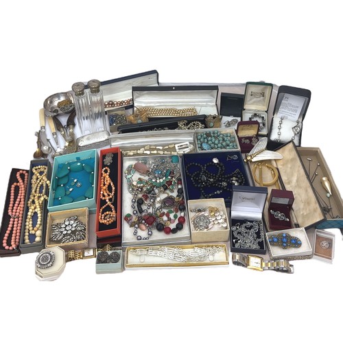 68 - A collection of costume and white metal jewellery and other items. Includes some vintage jewellery, ... 