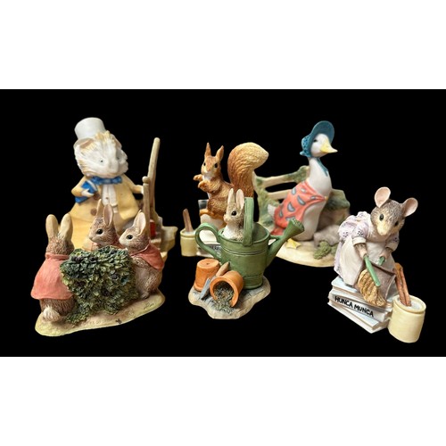 252 - Beatrix Potter Border Fine Arts range of figures, including;  Mrs Tiggywinkle, Squirrel Nutkin, The ... 