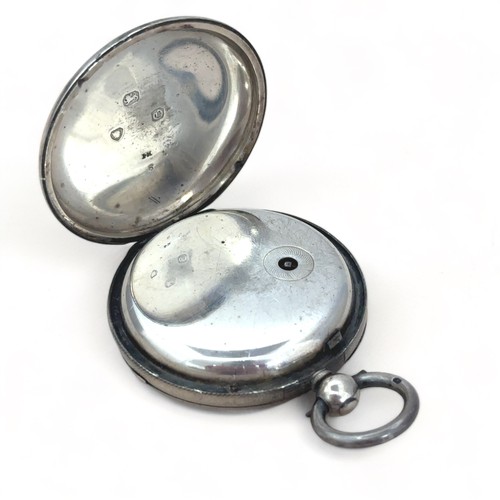 132 - An early Victorian silver open face key wind pocket watch. Case diameter 46mm. Hallmarks for John Ha... 