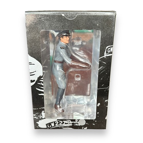 292 - Minichamps 1/12th scale 1932 Brough Superior SS100 TE Lawrence Classic Bike Series No. 33 plus TE La... 