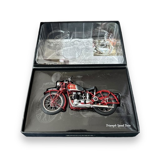 302 - Minichamps 1/12th scale 1939 Triumph Speed Twin red No. 122 133700 (Classic Bike series No. 59), gen... 