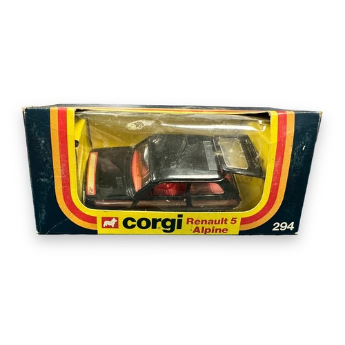 40 - Corgi 1970s trio, with Air France Concorde (window box with some crushing) No. 651, Whizzwheels Aust... 