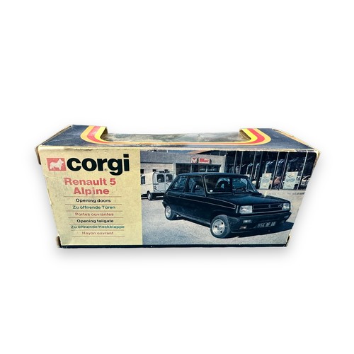 40 - Corgi 1970s trio, with Air France Concorde (window box with some crushing) No. 651, Whizzwheels Aust... 