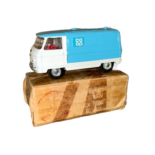 194 - Corgi Commer Co Op Delivery Van No. 462, generally excellent in good plus plain brown card box (Sell... 