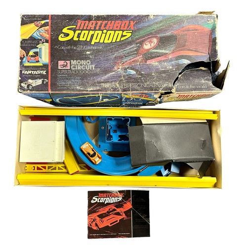 289 - Matchbox Scorpions Mono Circuit set, generally excellent to good plus in good fair box (fair lid wit... 