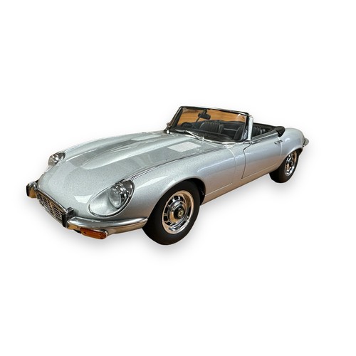 21 - Autoart 1/18th scale Jaguar E-Type Convertible silver No. 73521, generally excellent in excellent to... 