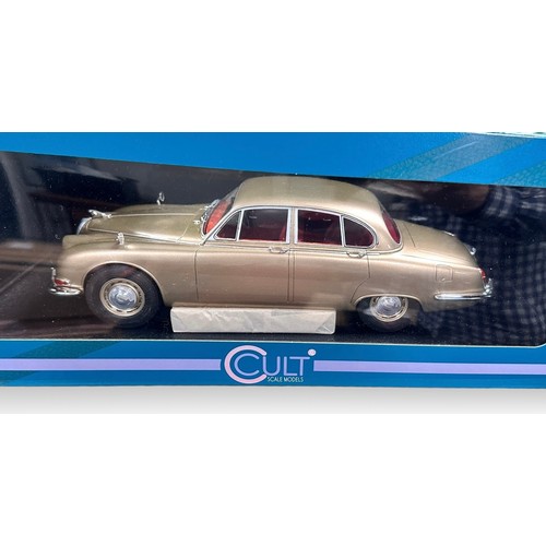 228 - Cult Classics 1/18th scale 1965 Jaguar S-Type metallic gold No. CML054-1, generally excellent (fitte... 