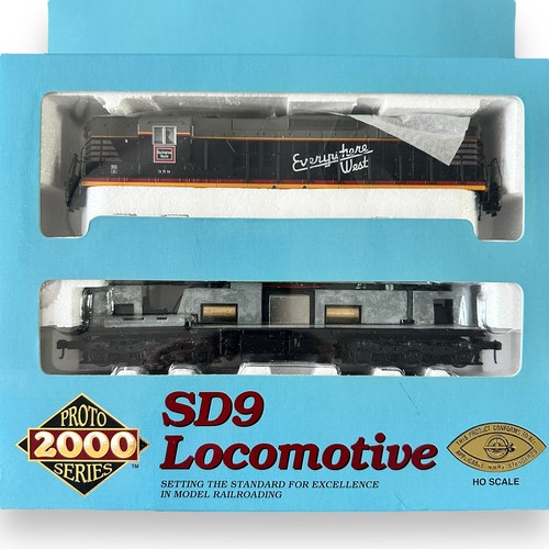 627 - HO Life-Like Trains Proto 2000 series CB & Q 359 Everywhere West SD9 locomotive No. 30035, generally... 