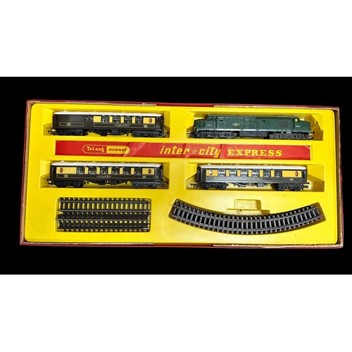 563 - Hornby Triang Inter-city Express No. RS.9, generally excellent in good plus box (lid one corner spli... 