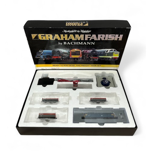 663 - N gauge Graham Farish Railfreight set No. 370-252, with Railfreight Class 47 locomotive, wagons (4),... 