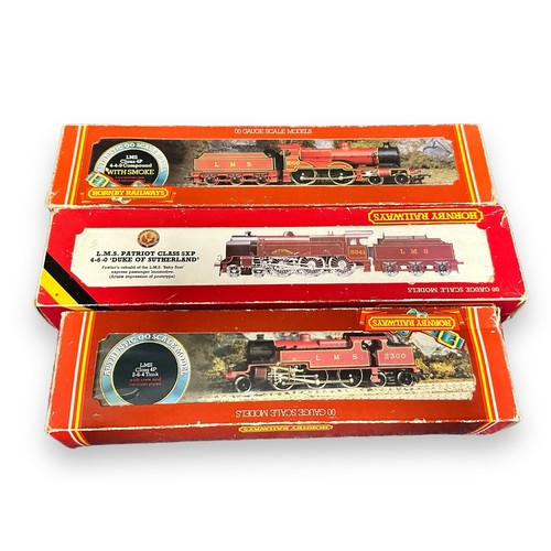 570 - Hornby trio of LMS locomotives, generally excellent in good plus boxes, with 1000 4-4-0 with smoke (... 