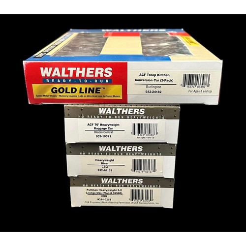 645 - HO gauge Walthers (USA) coach collection, generally excellent in excellent boxes, with  Gold Line AC... 