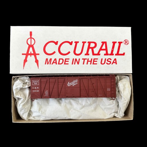 653 - HO gauge Accurail (USA) wagons collection, generally excellent in excellent boxes, with Burlington U... 