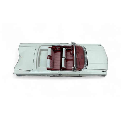 235 - Danbury Mint 
Danbury Mint 1/24th scale 1960 Chevrolet Impala, white with red/white interior includi... 