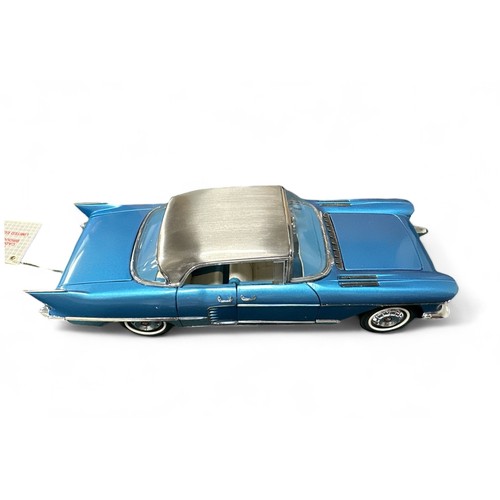 267 - Franklin Mint 1/24th scale 1957 Cadillac Brougham metallic blue with silver roof No. K6-4832, genera... 