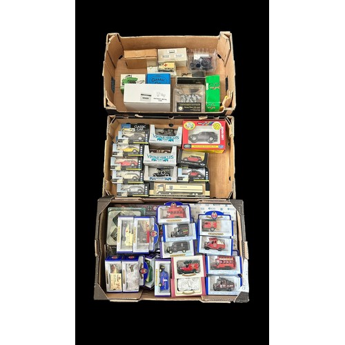 15 - Diecast misc. collection, generally excellent in excellent to good plus boxes, with Britains 1/32nd ... 